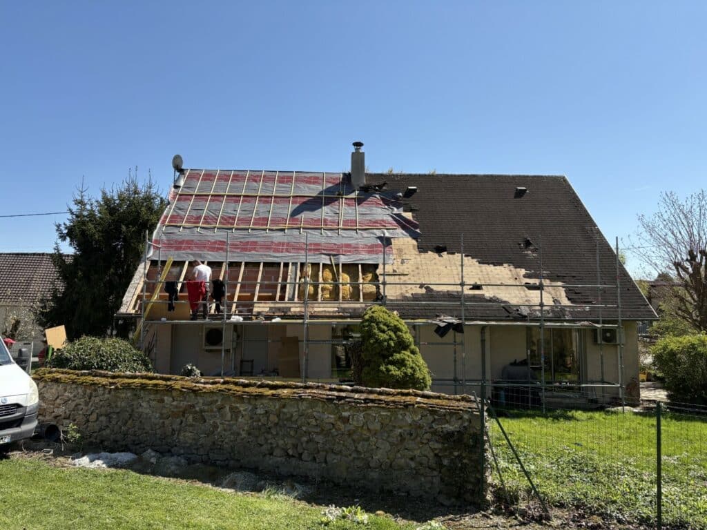 Chantier en cours : Rénovation toiture Maison à 51 (Marne) Potangis - Couvreur Zingueur Francky Kessler 