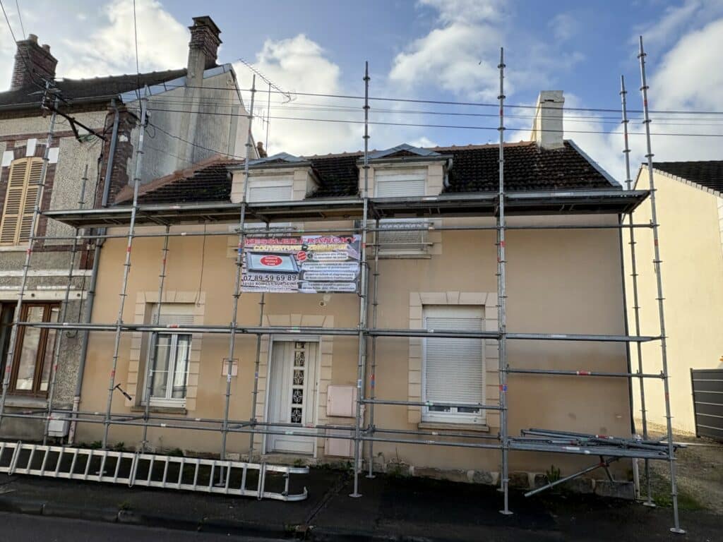 Rénovation toiture maison de ville Romilly sur Seine